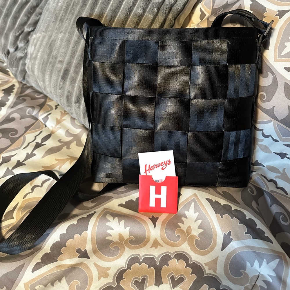 Harvey’s cross body bag